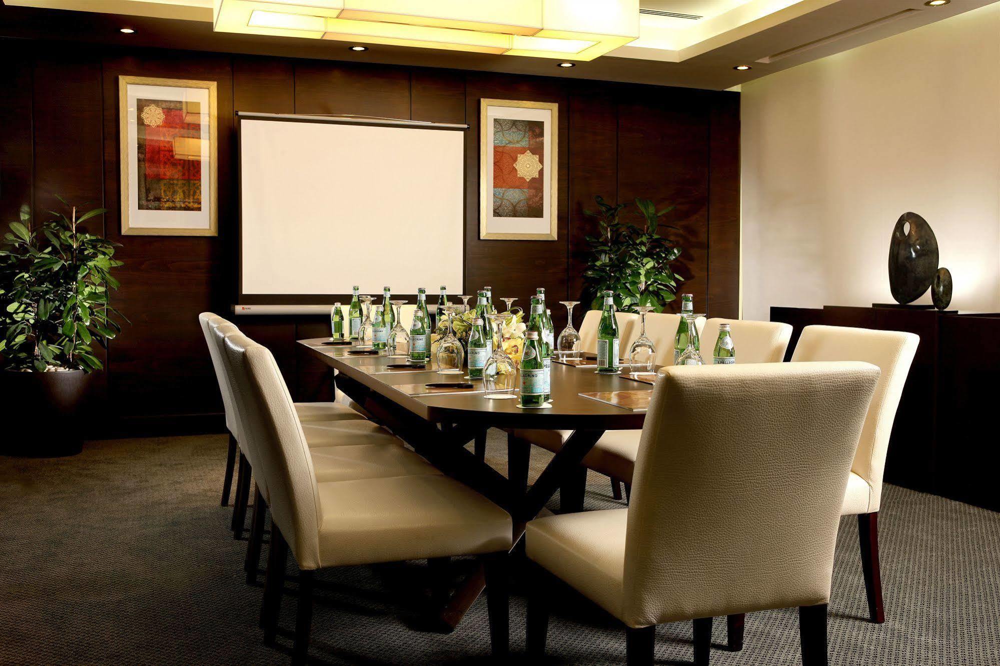 Safir Hotel Doha Facilități foto